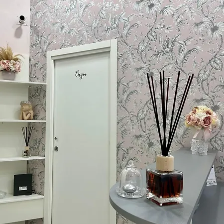 Home Elisabet-3